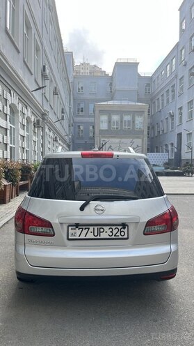 Nissan Wingroad-2