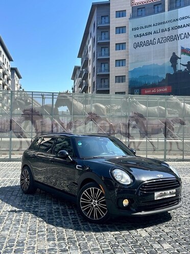 Mini Clubman-1