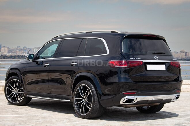 Mercedes GLS 450 4MATIC-4