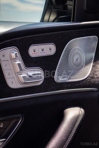 Mercedes GLS 450 4MATIC-15