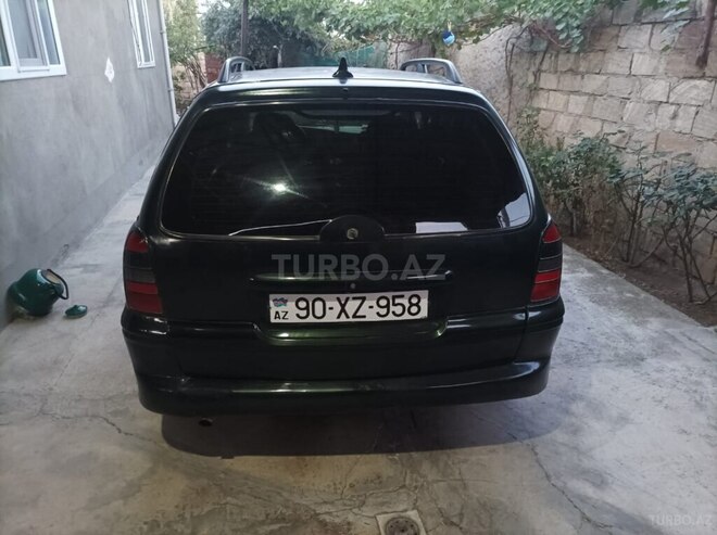 Opel Vectra-3