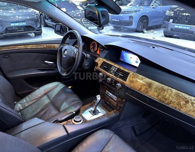 BMW 525-10