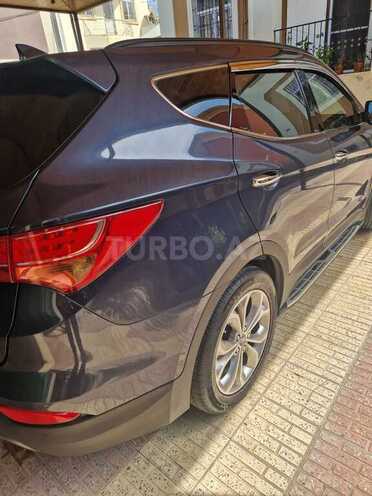 Hyundai Santa Fe-8