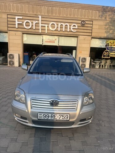 Toyota Avensis-3