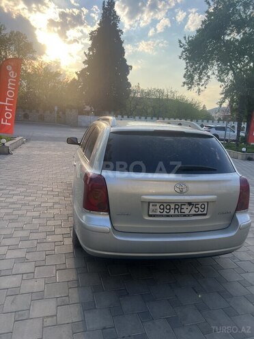 Toyota Avensis-6