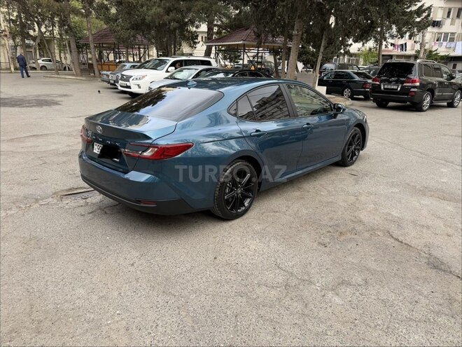 Toyota Camry-4