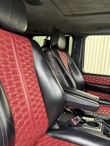 Mercedes G 55 AMG-13