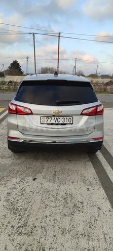 Chevrolet Equinox-7