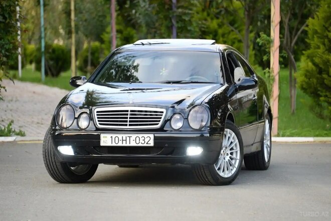 Mercedes CLK 200-3