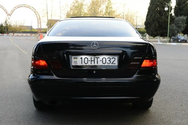 Mercedes CLK 200-6