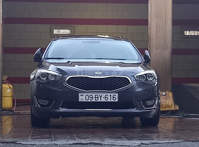 Kia Cadenza-1