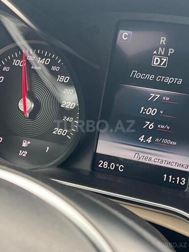 Mercedes C 220 d-12