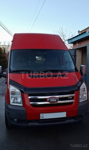 Ford Transit-2