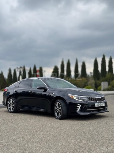 Kia Optima-3