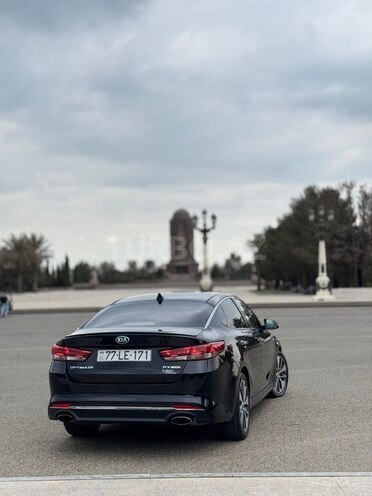 Kia Optima-2