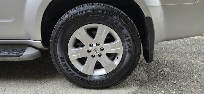 Nissan Pathfinder-10