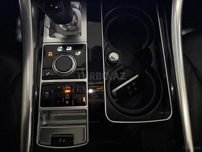 Land Rover RR Sport-22