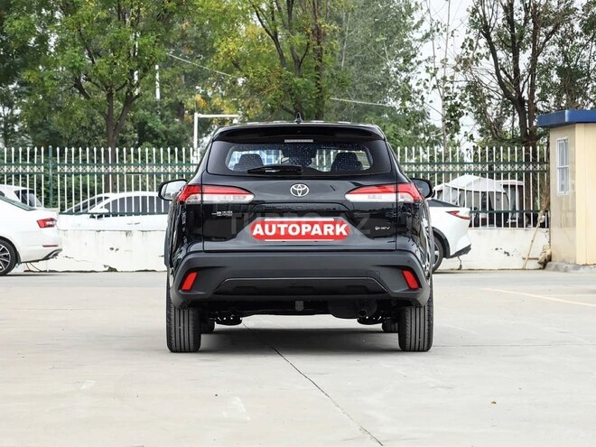 Toyota Corolla Cross 2026, 0 km - 2.0 l - Bakı