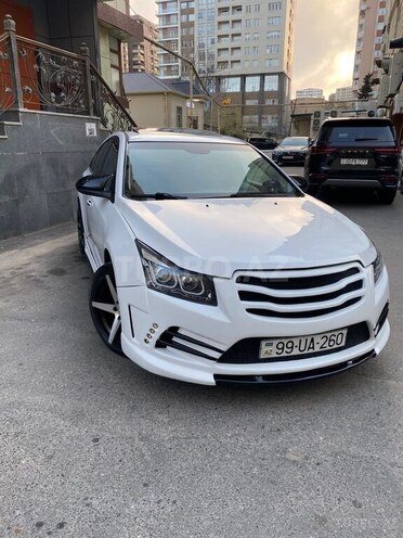Chevrolet Cruze-1