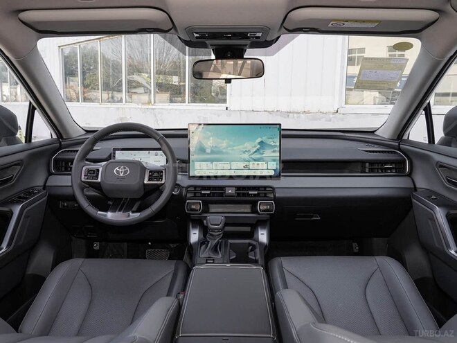 Toyota RAV4-6