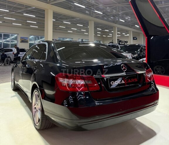 Mercedes E 250-9