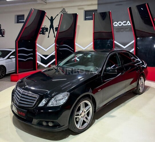 Mercedes E 250-1