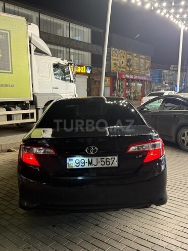 Toyota Camry-4