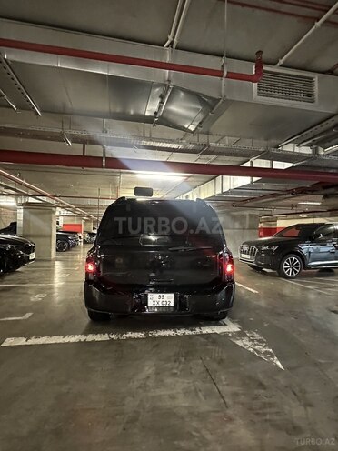 Nissan Armada-4