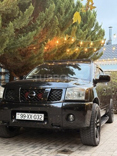 Nissan Armada-2