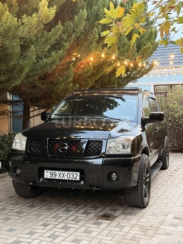 Nissan Armada-3
