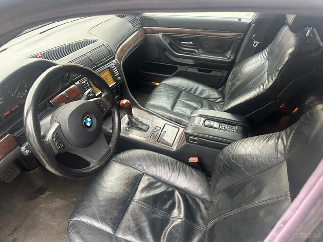 BMW 740-5