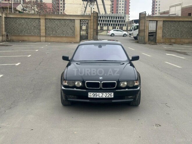 BMW 740-1