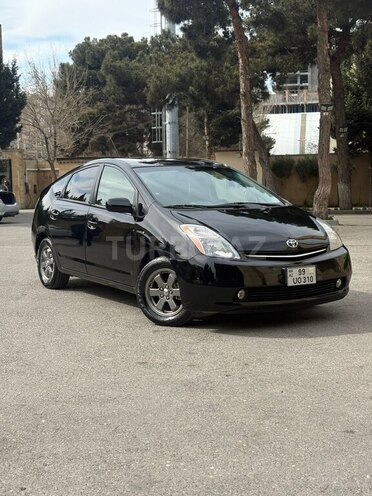 Toyota Prius-2
