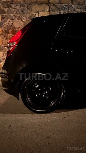 Hyundai i30-8