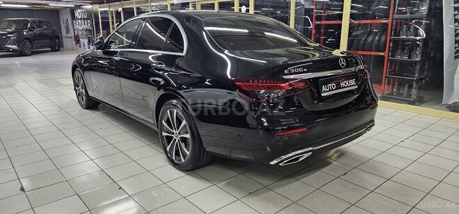 Mercedes E 300 e 2023, 29,300 km - 2.0 l - Bakı