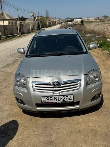 Toyota Avensis-3