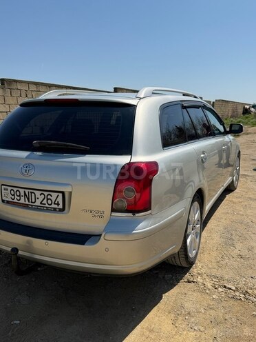 Toyota Avensis-6
