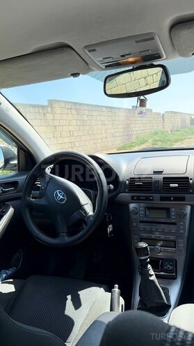 Toyota Avensis-15