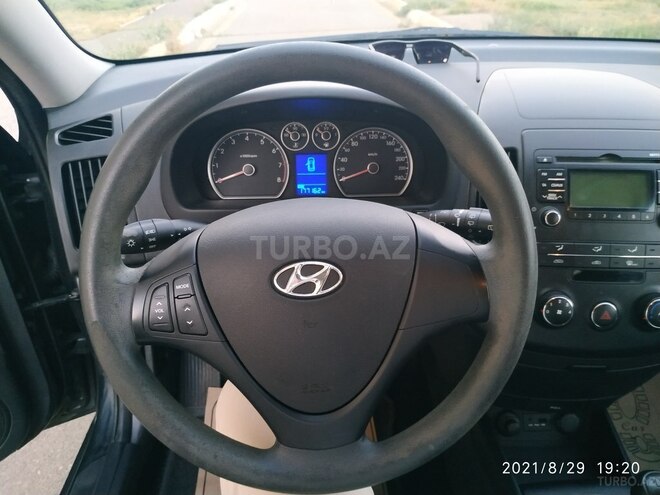 Hyundai i30-11