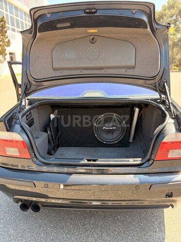 BMW 530-8