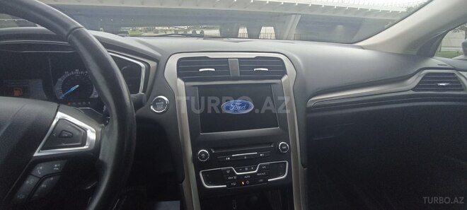 Ford Fusion (North America)-8