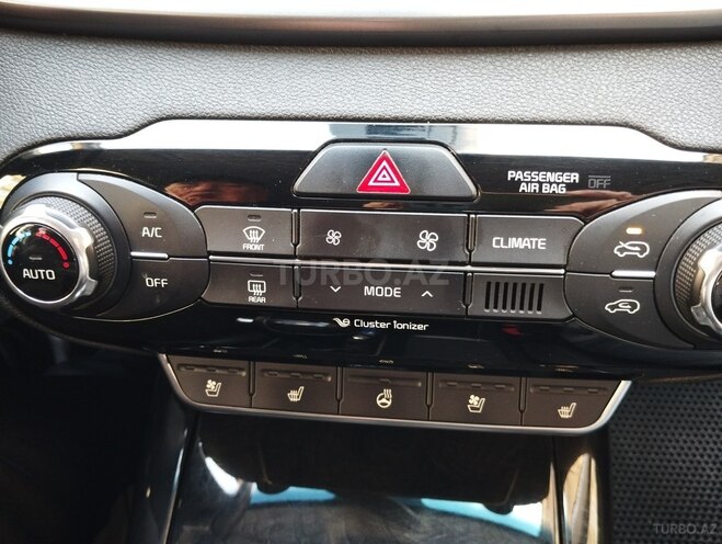 Kia Sorento-17