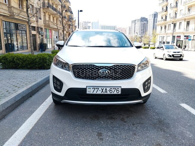 Kia Sorento-1