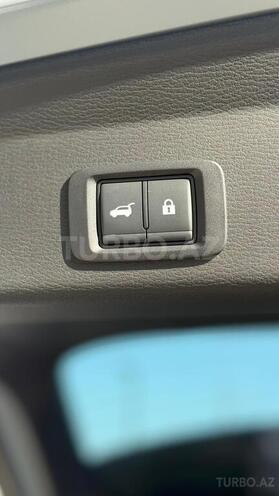 Mitsubishi Outlander-11