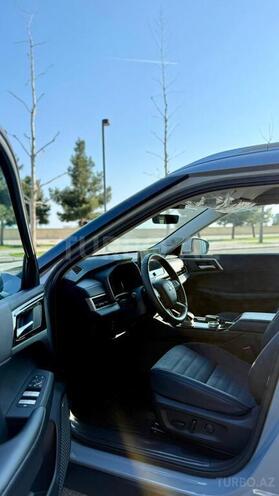 Mitsubishi Outlander-5