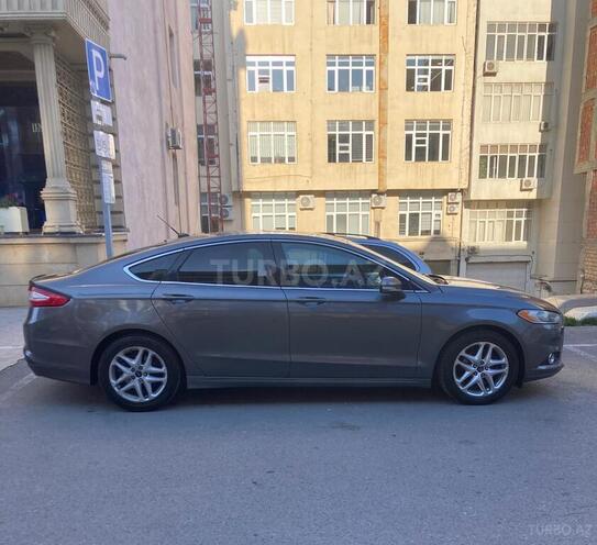 Ford Fusion (North America)-3