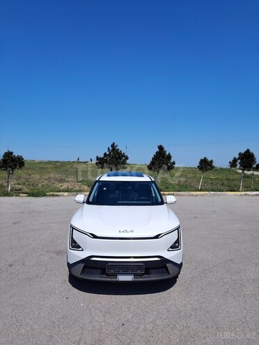 Kia EV5-1