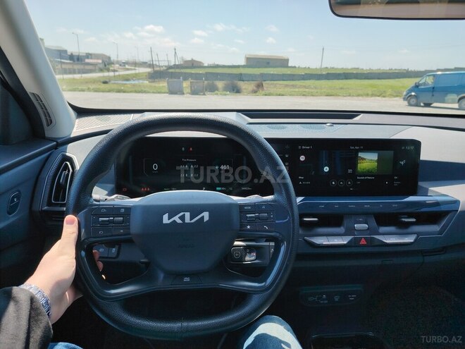 Kia EV5-9