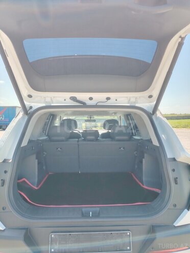 Kia EV5-13