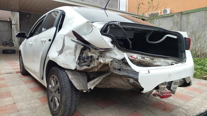 Kia Rio-8